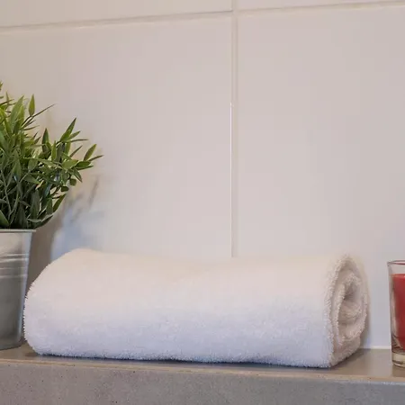 Legnicka Close To The Center Of By Rent Like شقة *