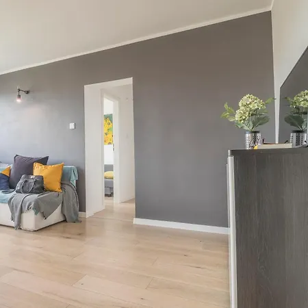 Legnicka Close To The Center Of By Rent Like فروتسواف