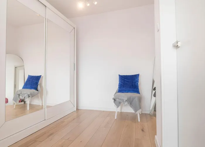 Apartment Legnicka Close To The Center Of By Rent Like Breslau