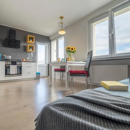 Legnicka Close To The Center Of By Rent Like Wrocław