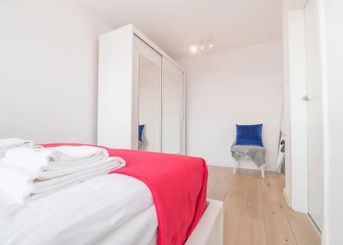 Legnicka Close To The Center Of By Rent Like